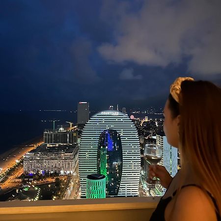 Luxury Beach Front Hotel 바투미 외부 사진