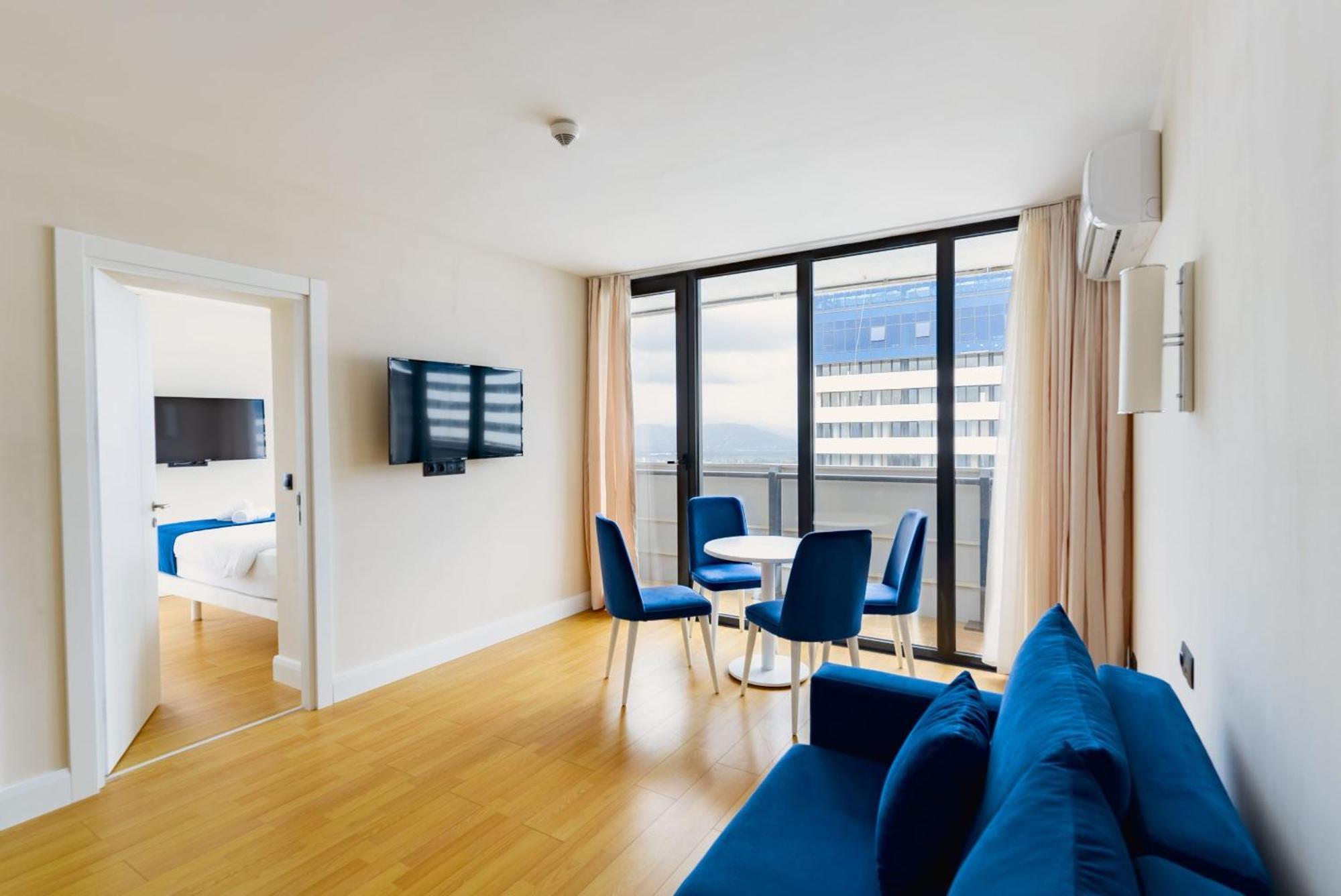 Luxury Beach Front Hotel 바투미 외부 사진