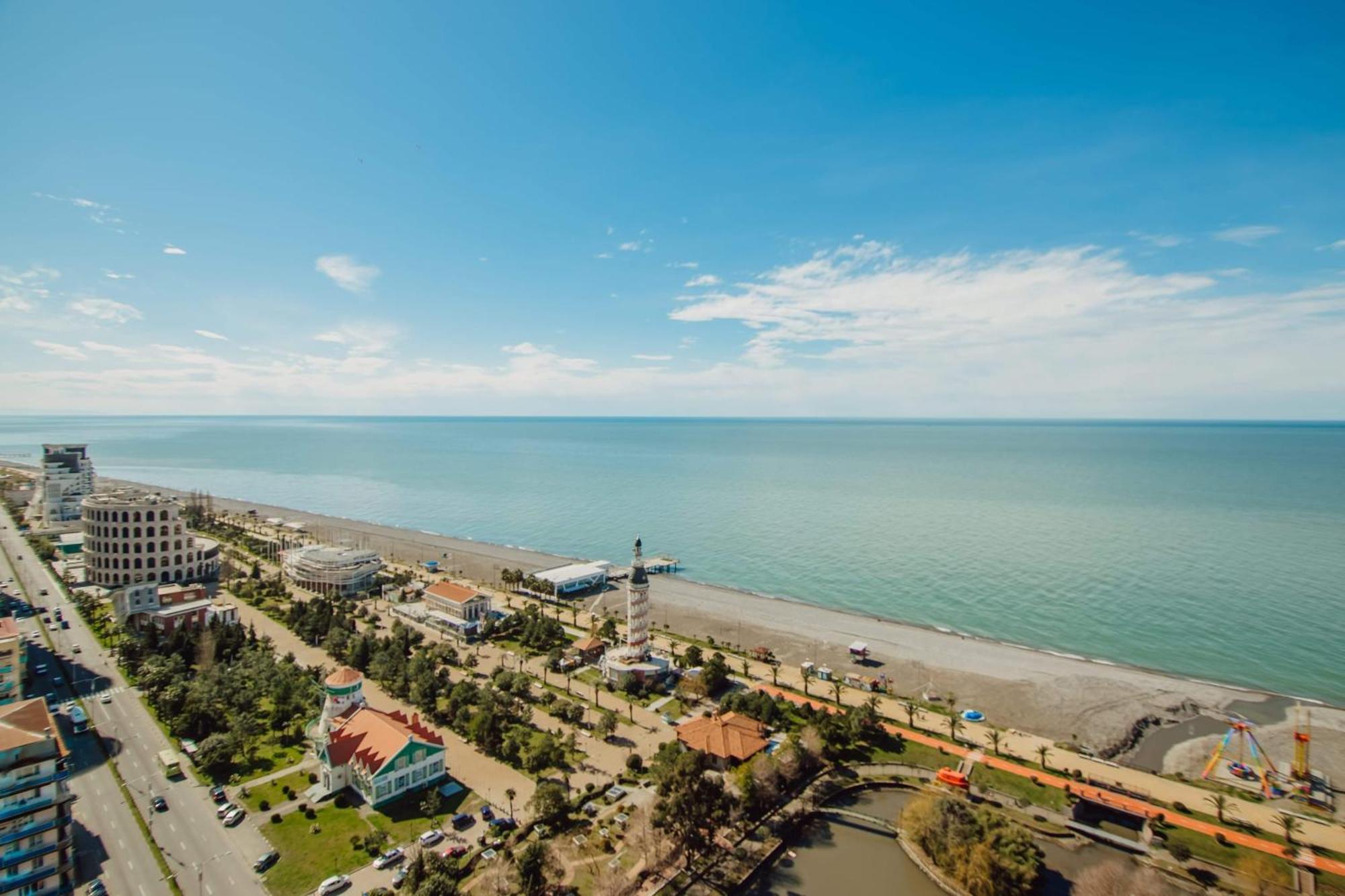 Luxury Beach Front Hotel 바투미 외부 사진