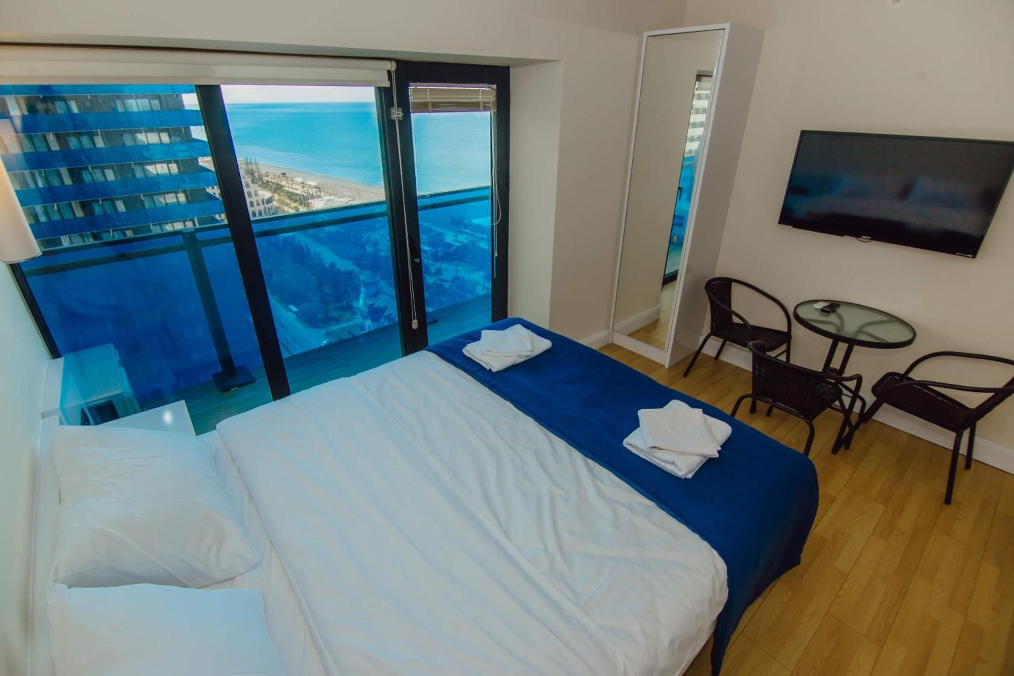 Luxury Beach Front Hotel 바투미 외부 사진