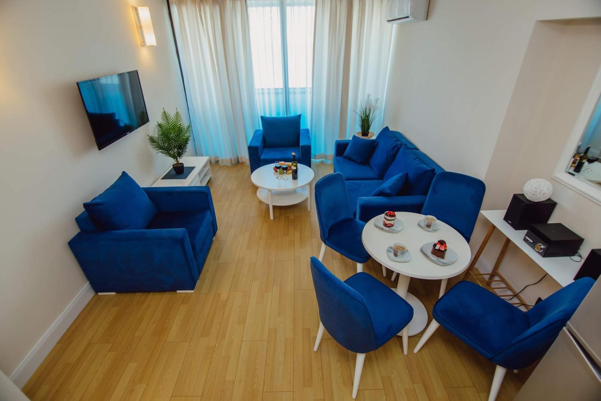 Luxury Beach Front Hotel 바투미 외부 사진